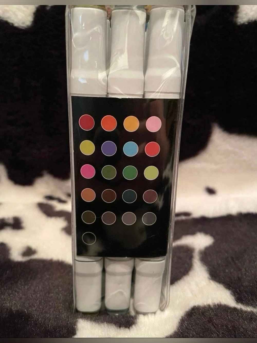 21 Count Dual Tip Illustration Marker Set NWT